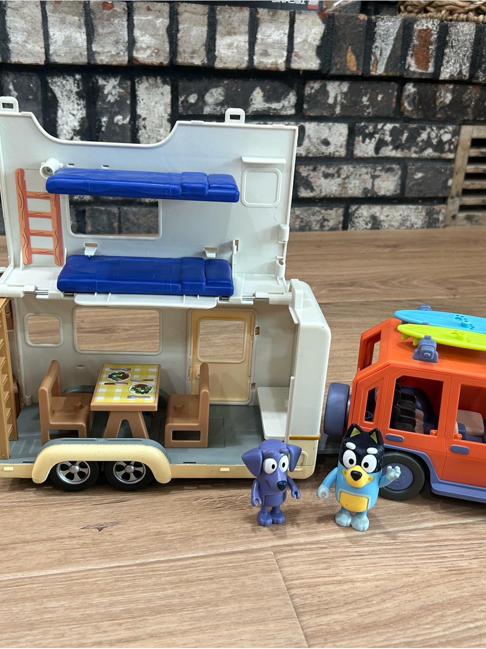 Bluey Ultimate Caravan Adventure Set